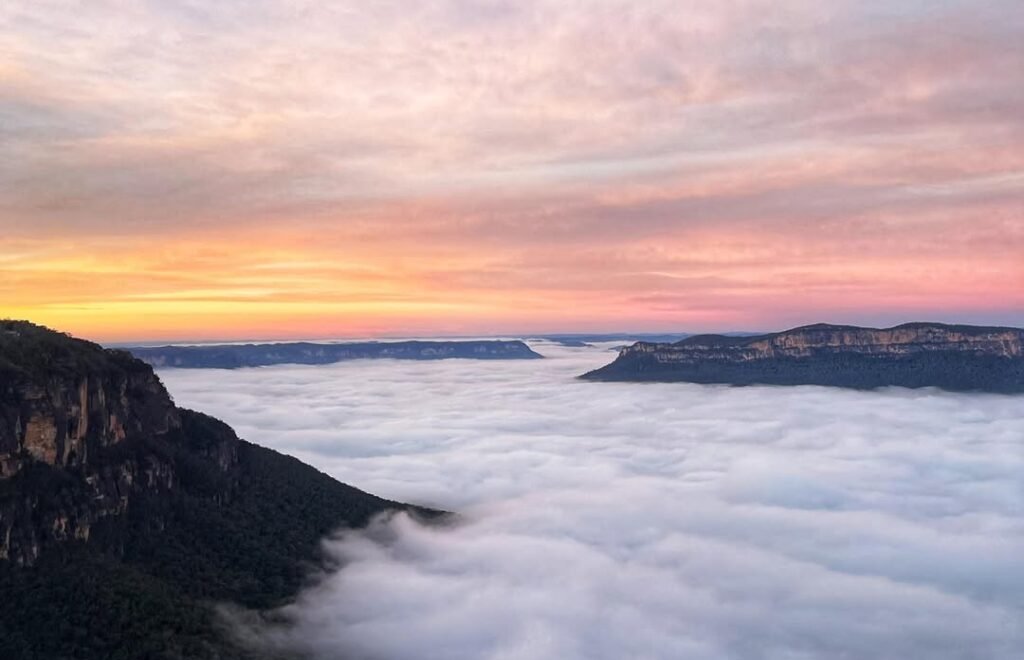 Sunrise from Elysian Rock